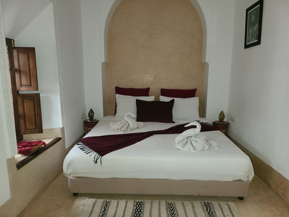 Deluxe Triple Room, Ensuite (Chambre Shalimar)