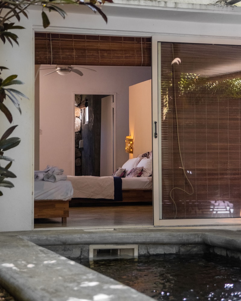 Room, Private Pool (L'ILE AUX PHARES)