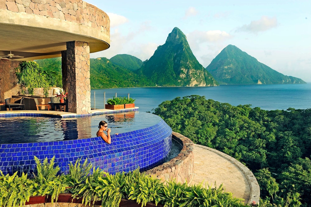 Suite (Galaxy, piton view)
