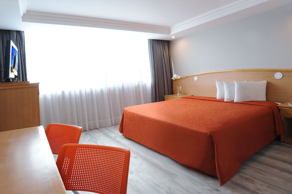 Single Room, 1 King Bed - Photo 3