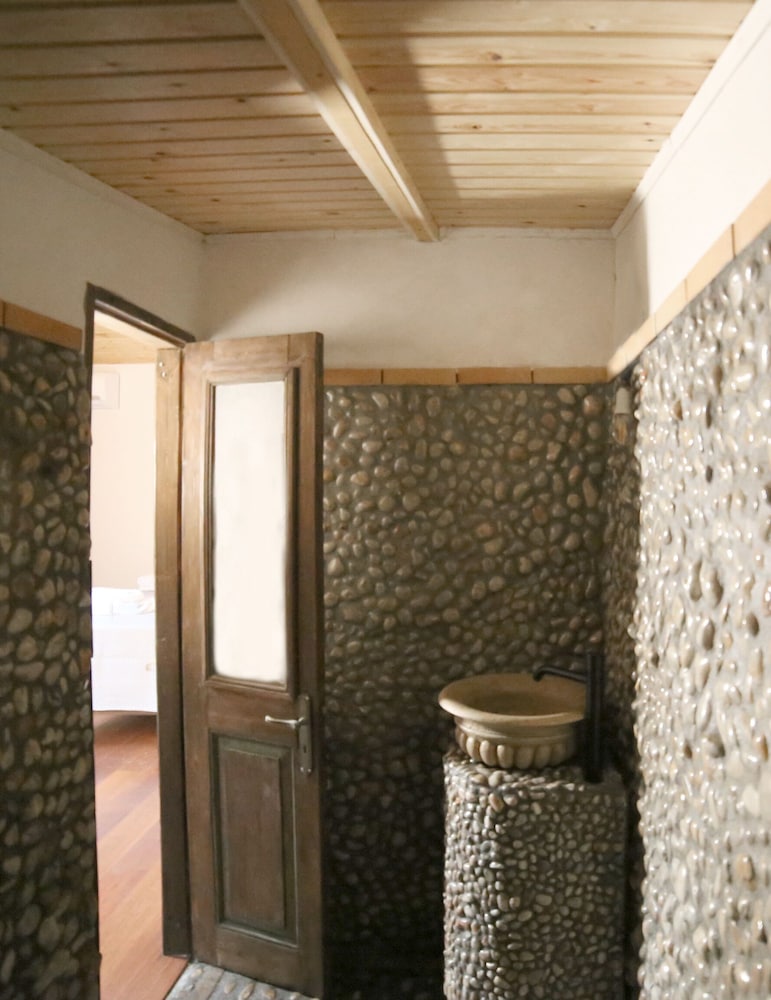Standard Double Room (Kassiopi) photo 3