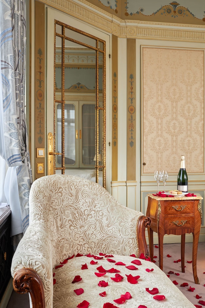 Chambre Boudoir Terrasse Tour Eiffel Chambre Boudoir Terrasse Tour Eiffel