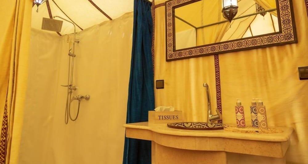 Classic Tent (Triple) photo 1