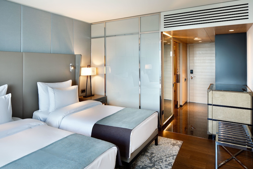Deluxe Room Bosphorus view photo 2