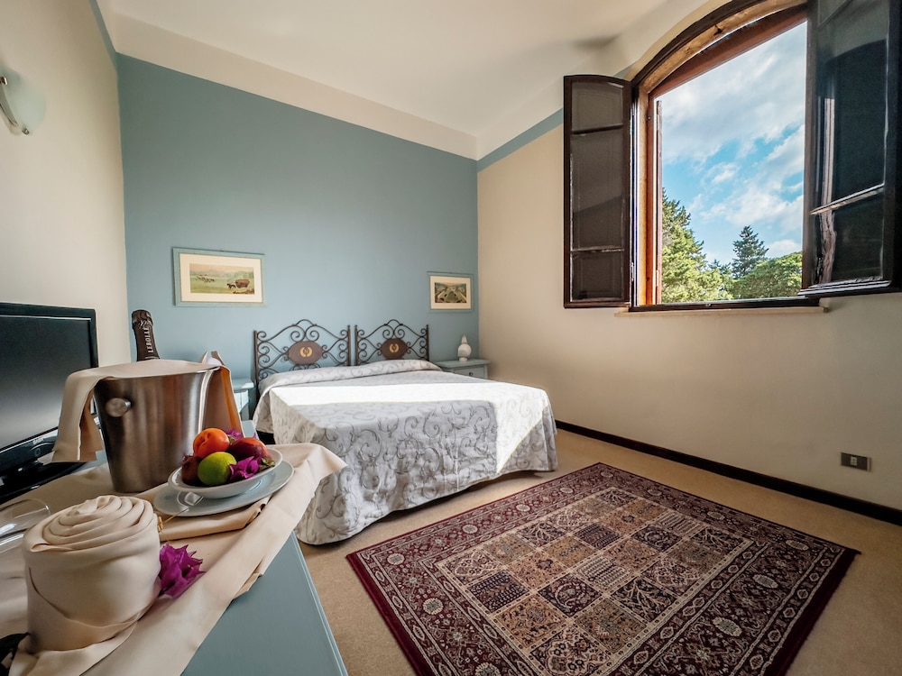 Superior Room - Photo 16