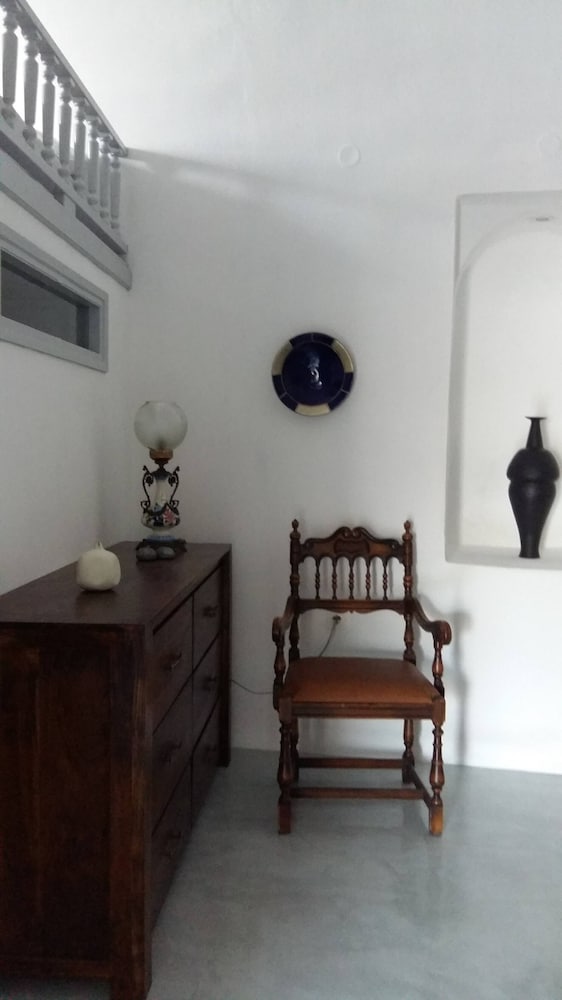 House, 3 Bedrooms, Smoking, Balcony