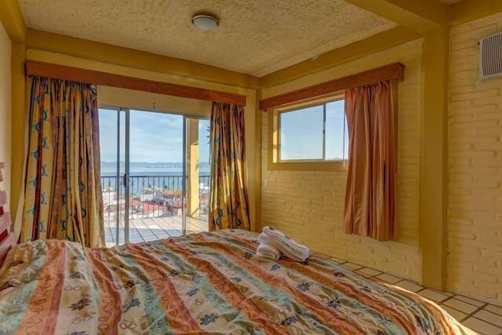 Suite, Harbor View photo 1