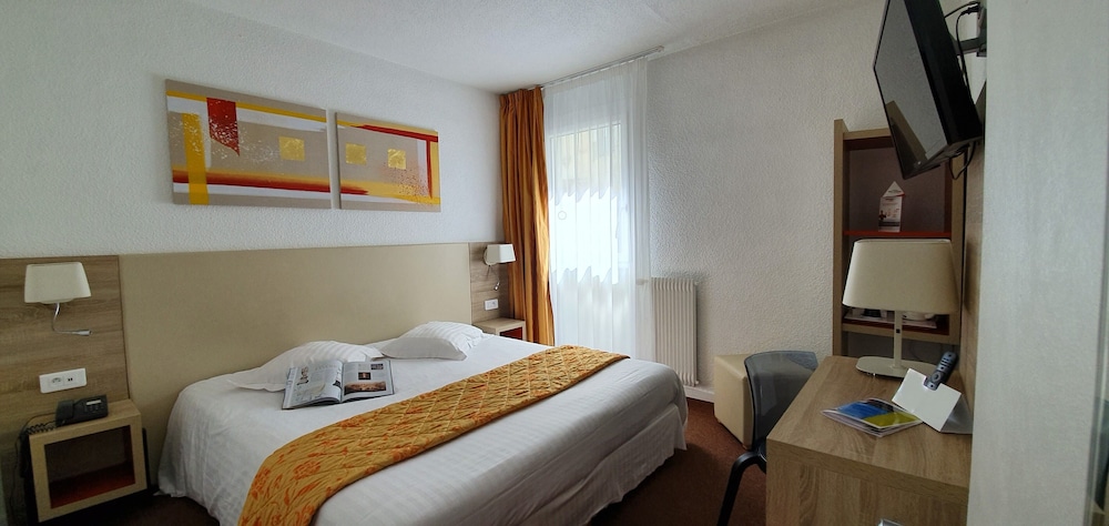 Classic Double or Twin Room