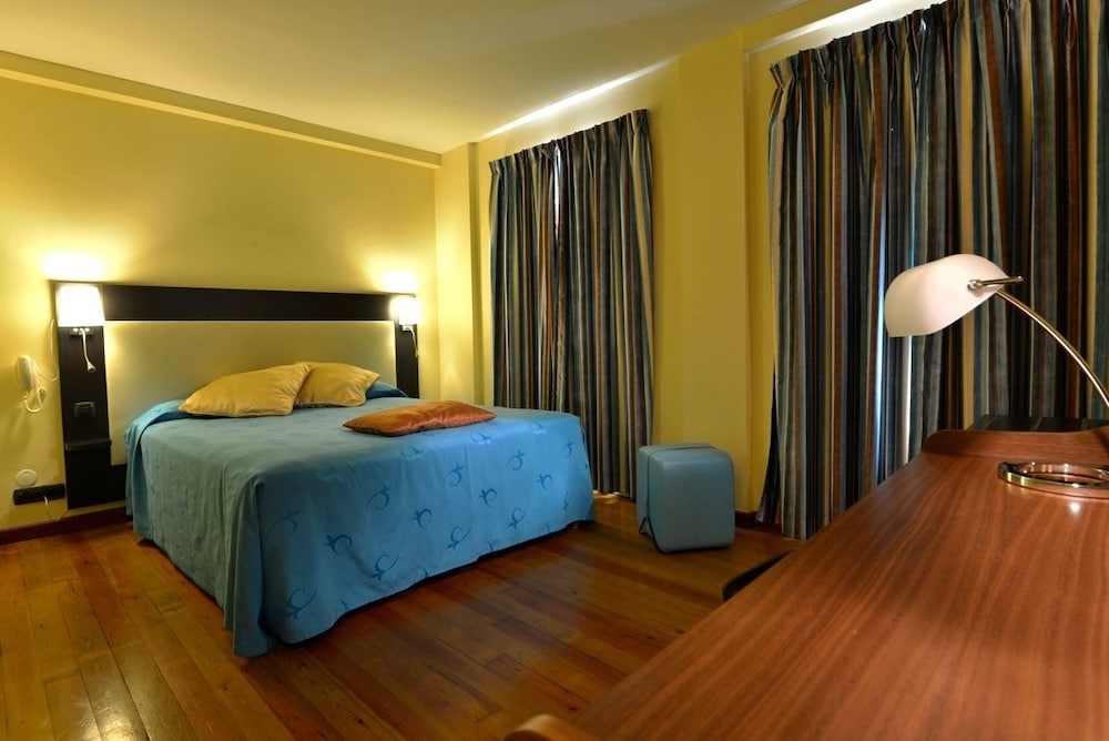 Superior Room (Superior Bath) - Photo 3