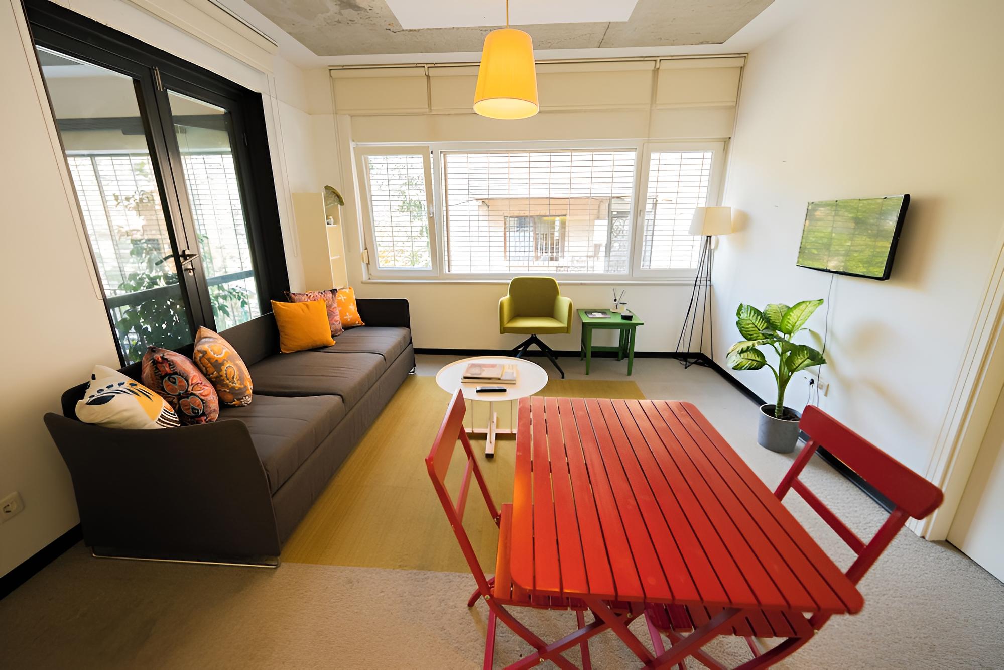 Basic Apartment photo 1