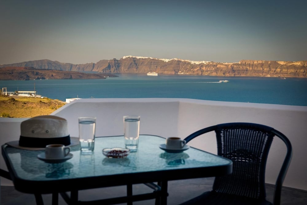 Deluxe Double Room, Sea View - Photo 5