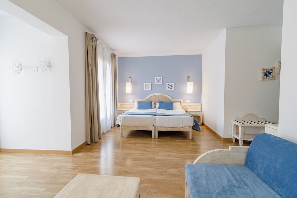 Superior Double Room, Balcony photo 3
