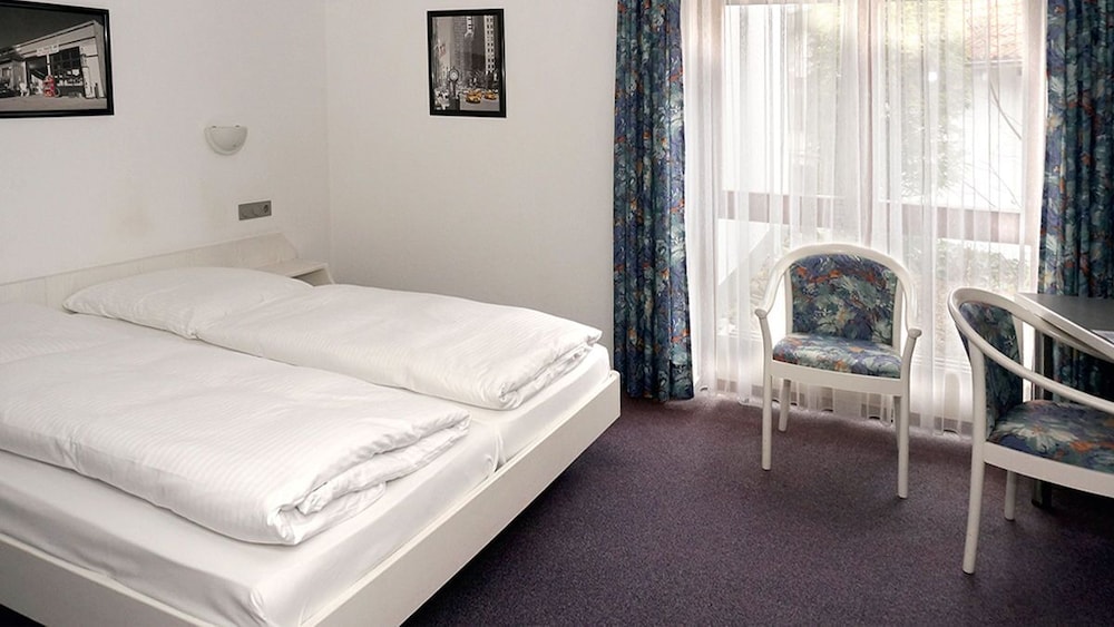 Family Triple Room - Photo 2