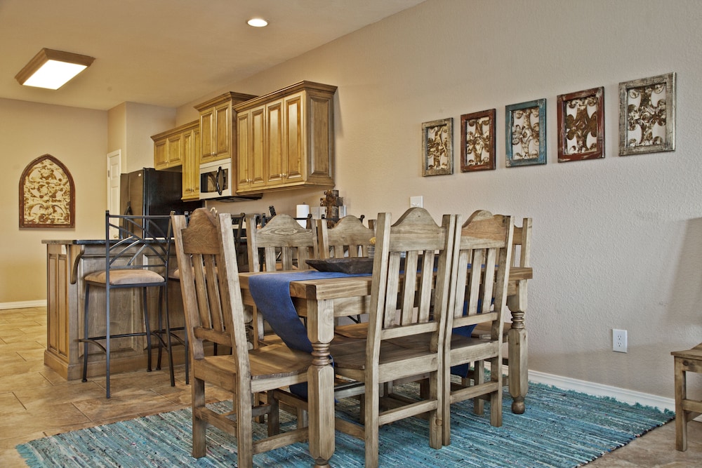Two Bedroom Condo - Lower Level (Ground) 42 photo 3
