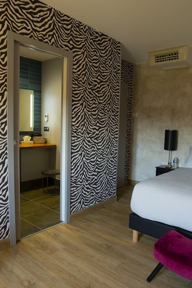Deluxe Double Room, Ensuite (Chambre "C.Lacroix") photo 2