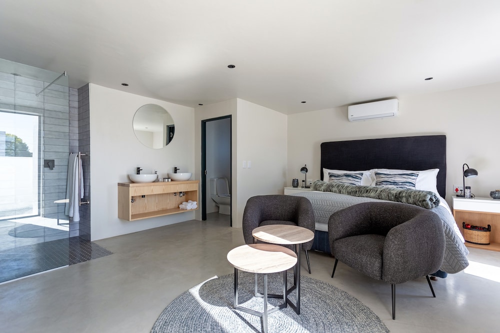 One Bedroom Self Catering Apartment #2