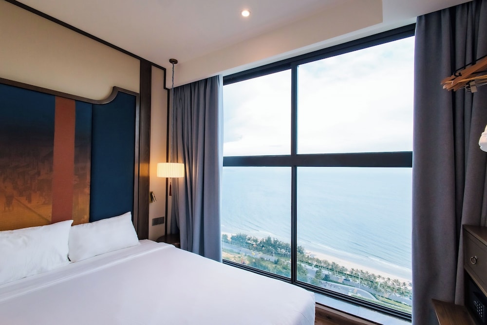 Premium Suite, 2 Bedrooms, Balcony, Beach View
