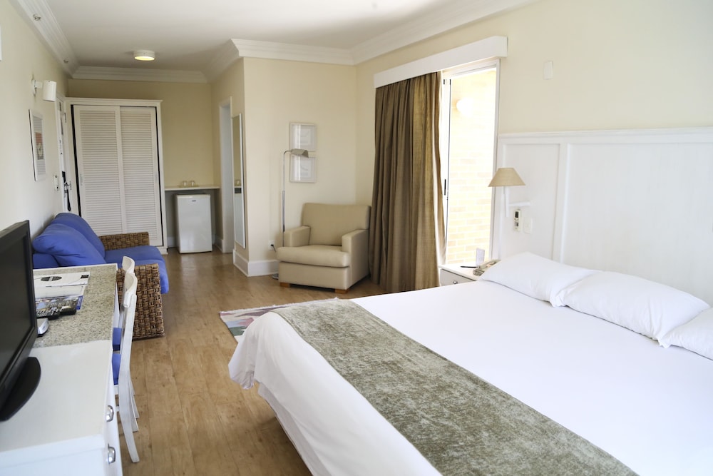 Suite - Photo 8