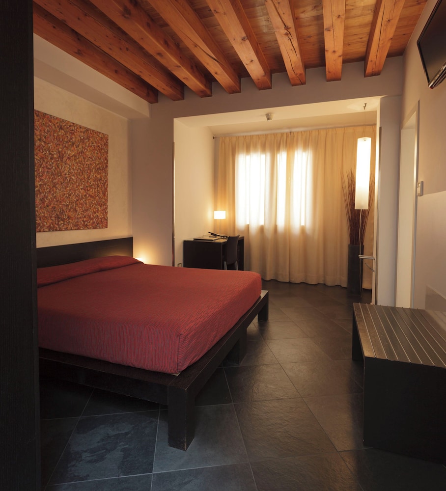 Deluxe Room photo 1