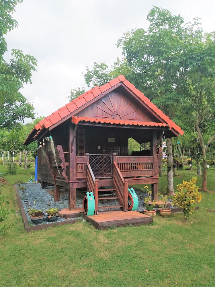 Thai Bungalow photo 2