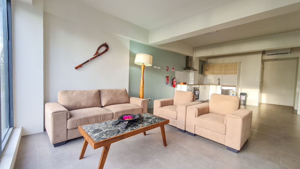 1-Bedroom Deluxe Seafront photo 8