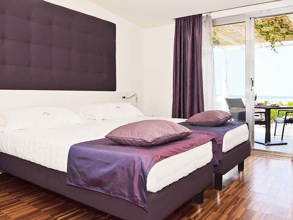 Premier Room, Sea View - Photo 1