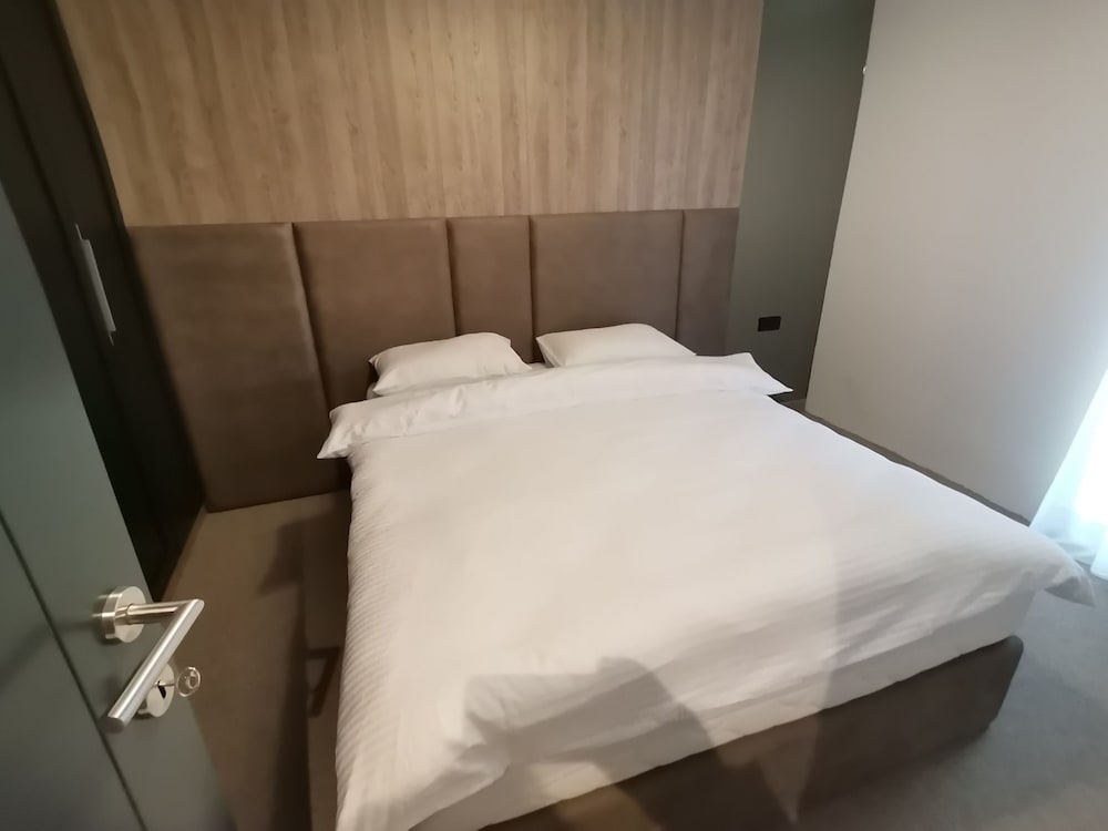 Apartment, 1 Bedroom, Balcony, Mountain View photo 1