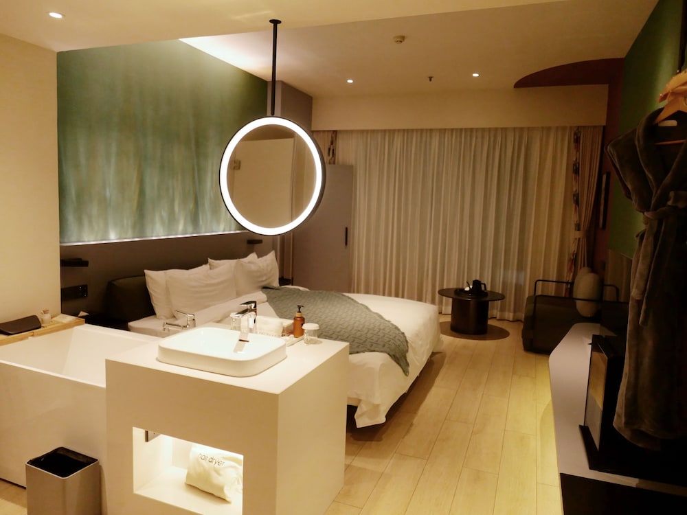 Family Quadruple Room, 2 Bedrooms
