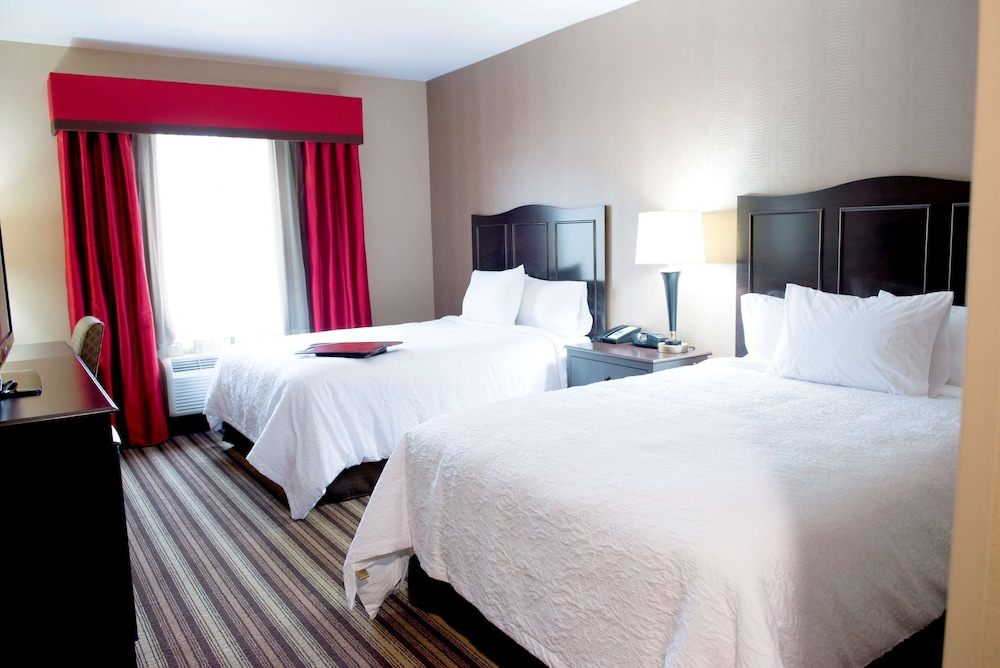 Room, 2 Queen Beds, Accessible, Non Smoking photo 2