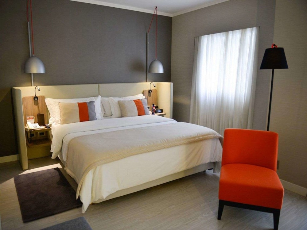 Deluxe Double Room, 1 Queen Bed - Photo 1