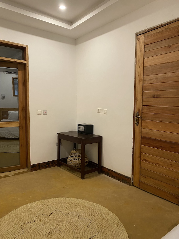 Standard Room photo 2