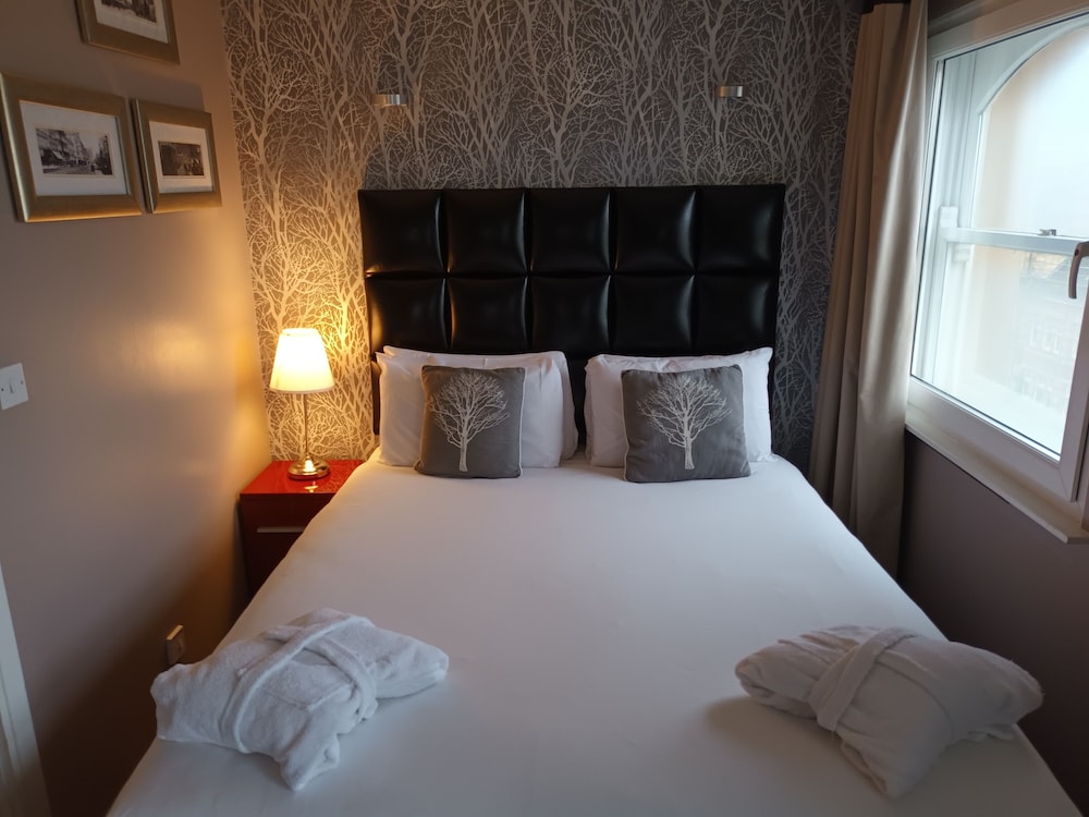 Economy Double Room photo 2