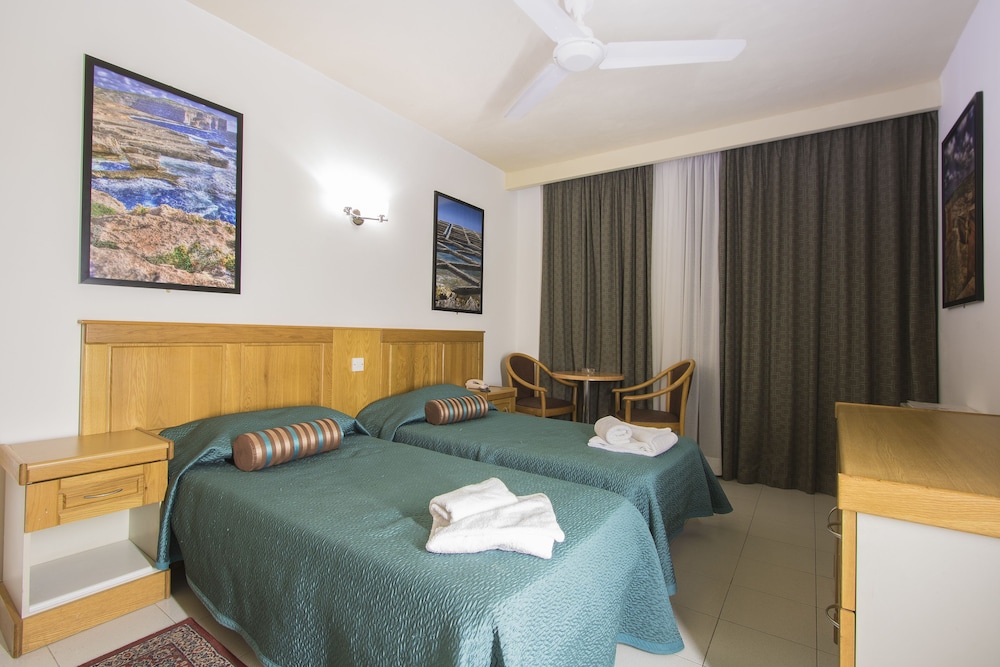 Standard Double or Twin Room, Balcony