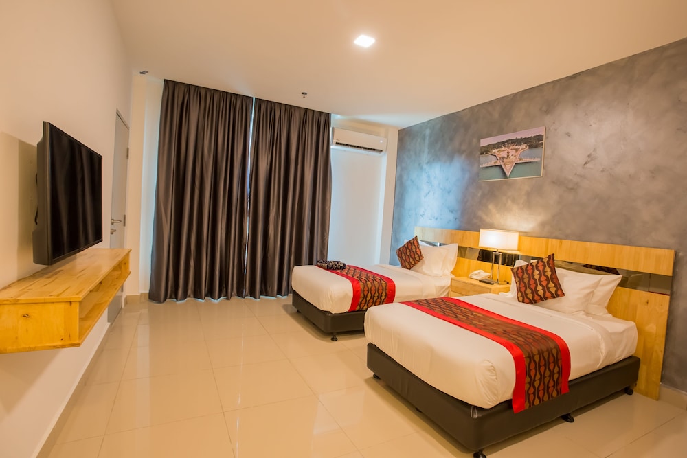 Deluxe Twin Room - Photo 2