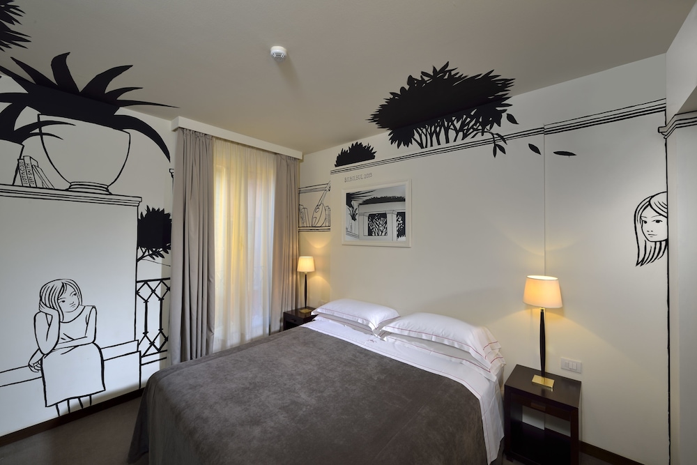 Classic Double Room - Photo 1