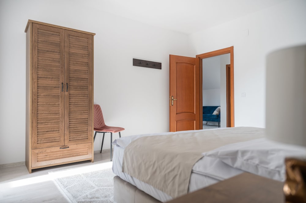 Family Apartment, Multiple Beds, Non Smoking photo 1