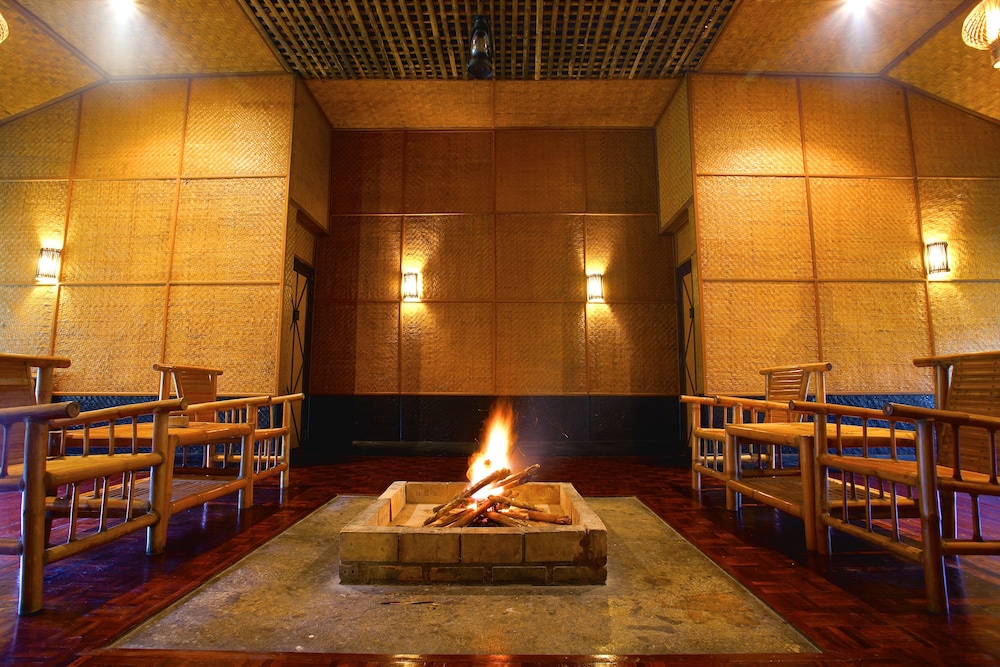 Standard Twin Room - Photo 3