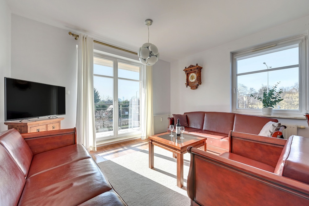 Family Apartment, 1 Bedroom, Balcony photo 2