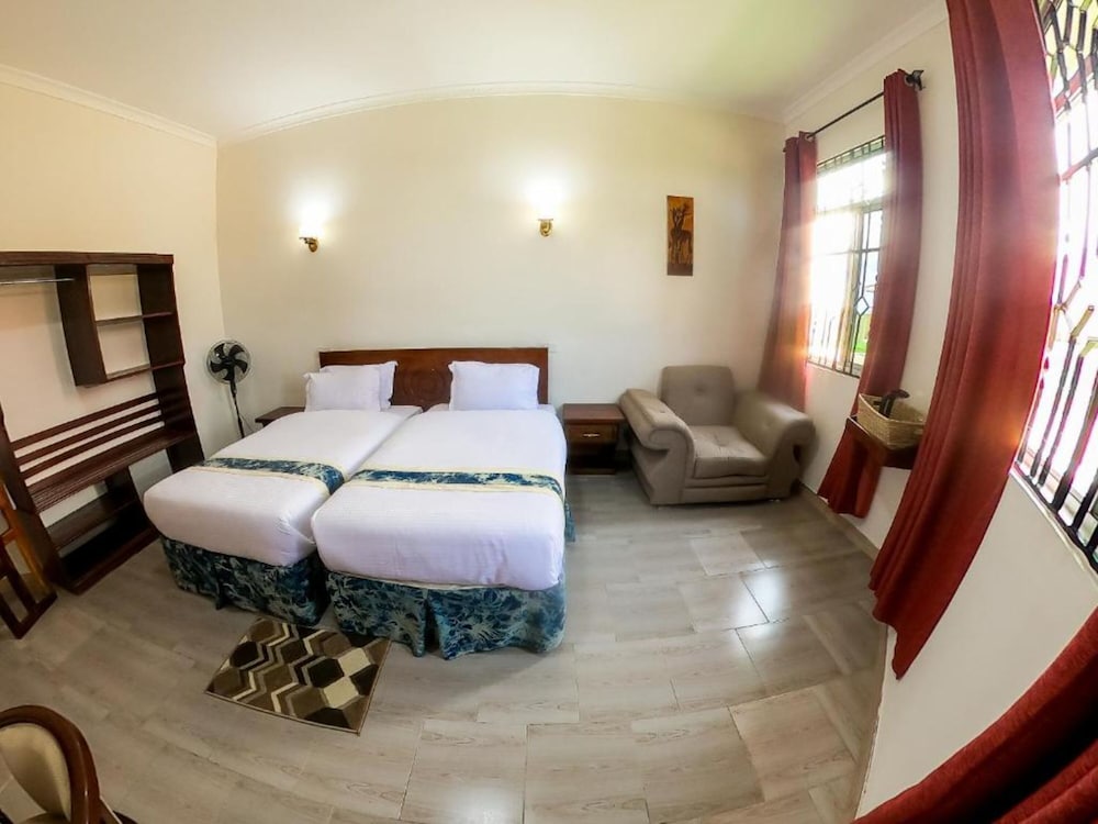 Deluxe Double or Twin Room