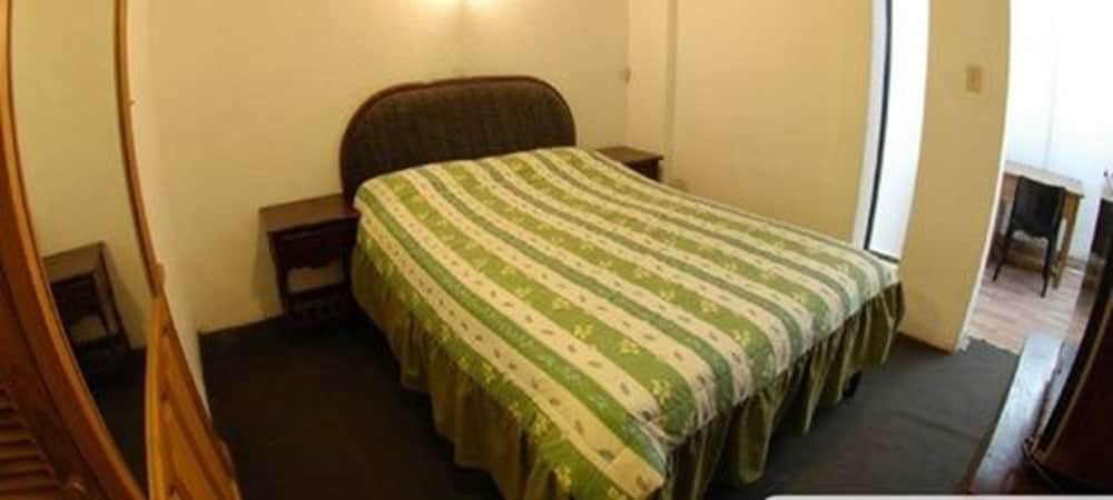 Economy Single Room