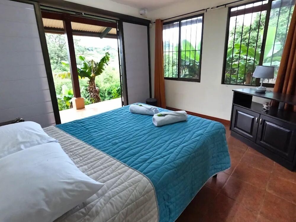 Economy Double Room, Garden View