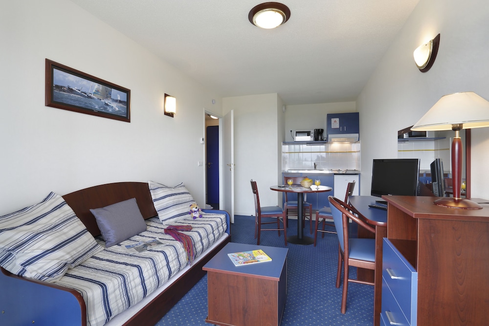 Apartment, Accessible photo 2