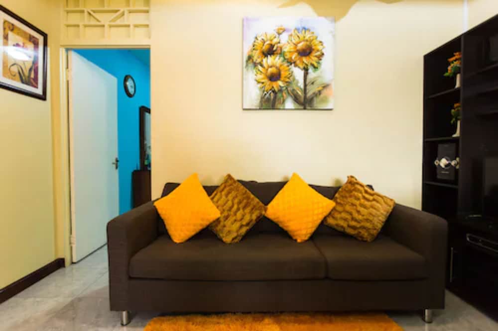 Executive Apartment, 1 Bedroom, Mountain View photo 2
