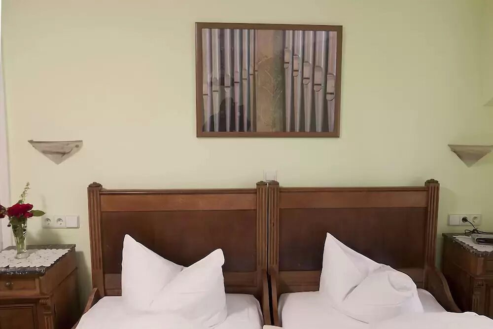 Basic Single Room photo 1