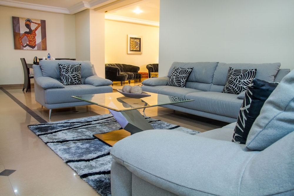 Royal Suite photo 3