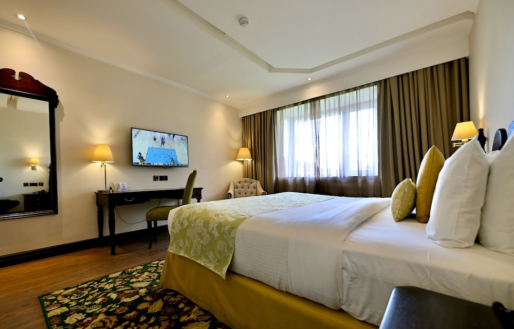 Signature Room photo 3