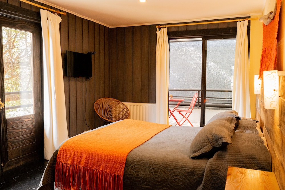 Standard Double Room photo 3