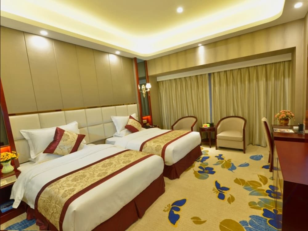 Superior Twin Room photo 3