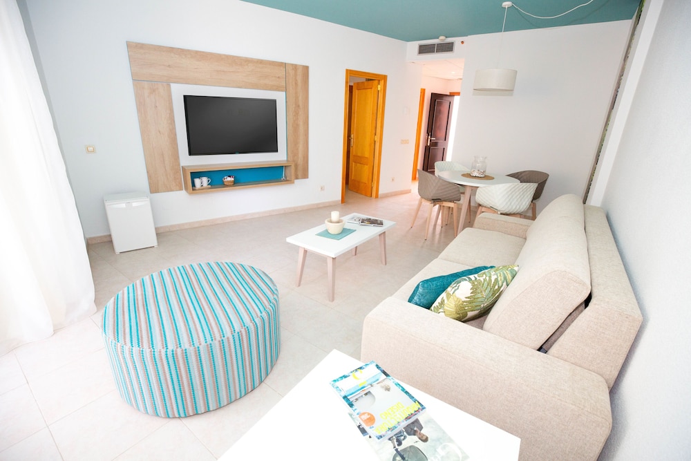 Duplex, Terrace thumbnail 6