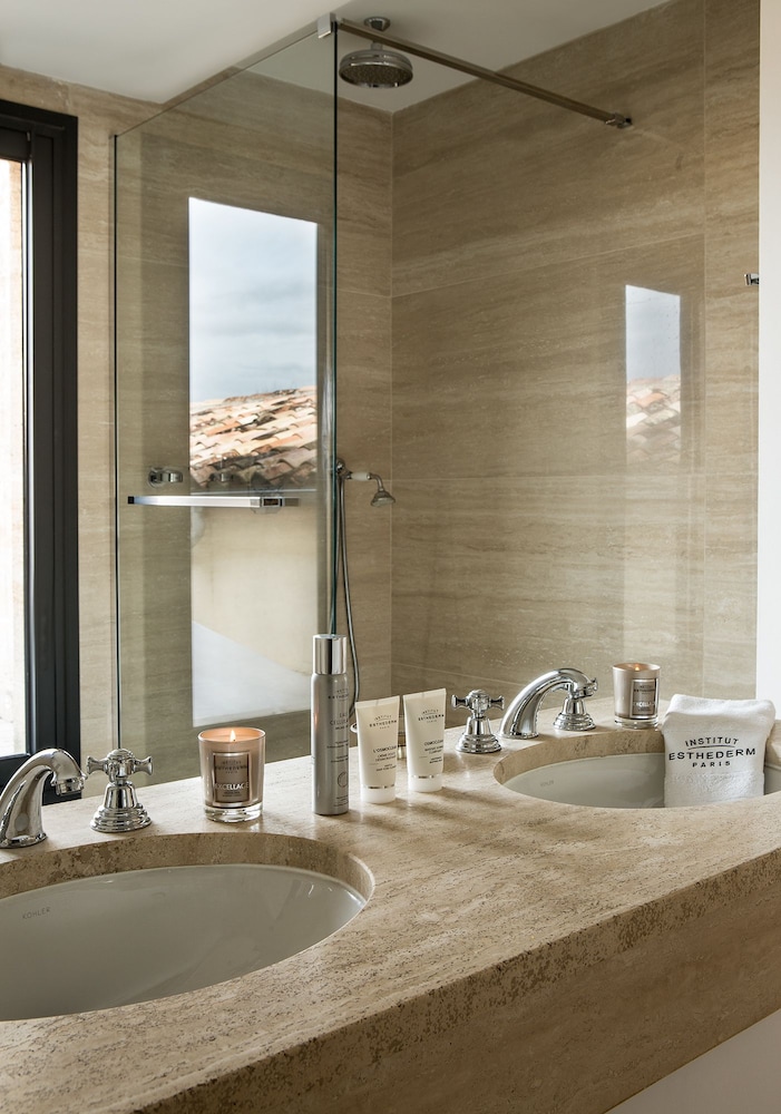 Deluxe Suite (Chateau) photo 2